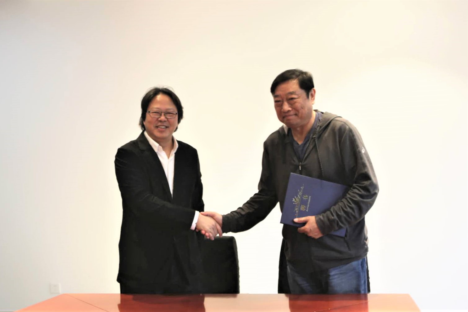 集團與山藝聯(lián)合辦學新進展:電影學院新聘院長書記到崗上任 集團與山藝聯(lián)合辦學新進展:電影學院新聘院長書記到崗上任