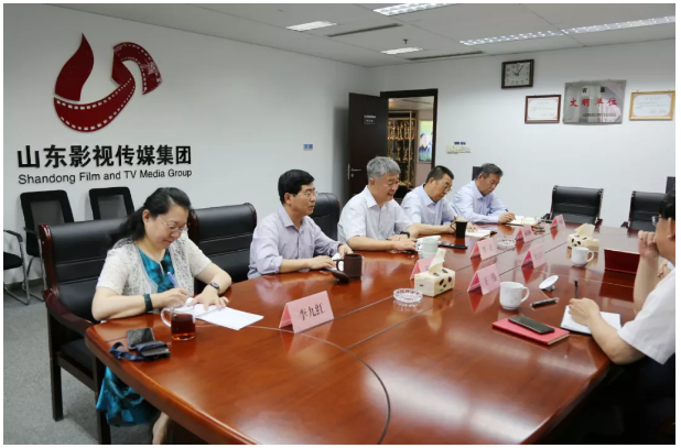 省委宣傳部副部長、省電影局局長程守田到山東影視傳媒集團調(diào)研