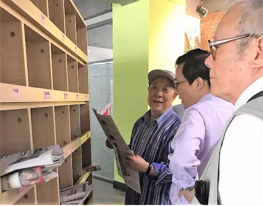 山影集團(tuán)退休干部一行參觀星工坊