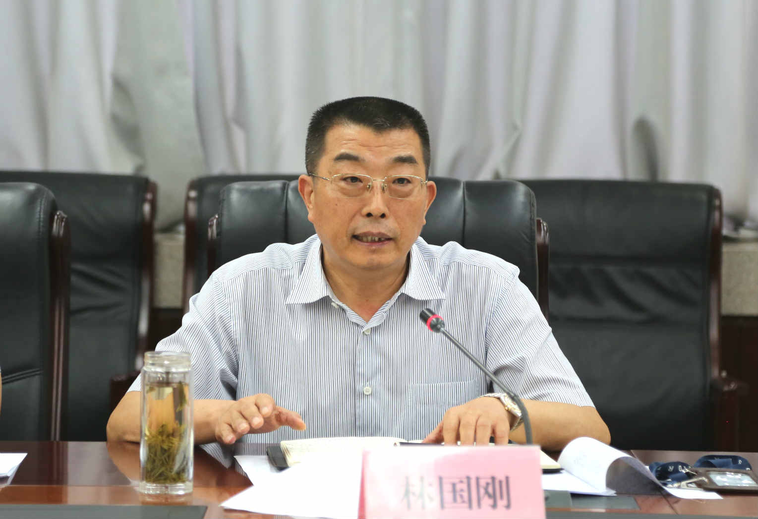 山影集團(tuán)召開2018年上半年工作總結(jié)會(huì) 山影集團(tuán)召開2018年上半年工作總結(jié)會(huì)